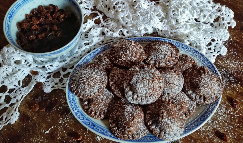 Tortelli dolci di castagne e cacao con ripieno sfizioso